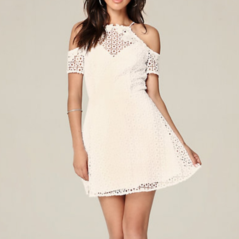 Bebe lace flare dress size 6